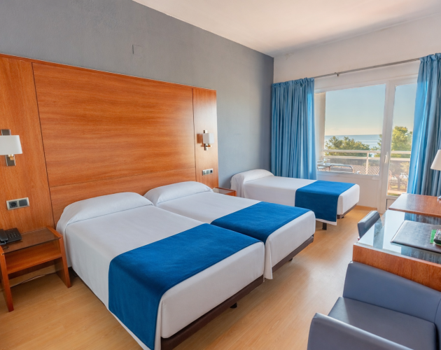 Habitación Triple Vista Mar